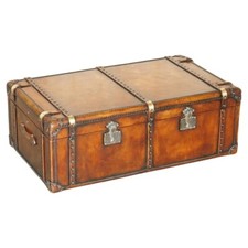 HUGE VINTAGE FULLY RESTORED BROWN LEATHER STORAGE TRUNK COFFEE COCKTAIL TABLE