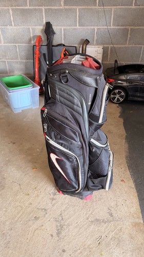 Nike golf bag - e9,