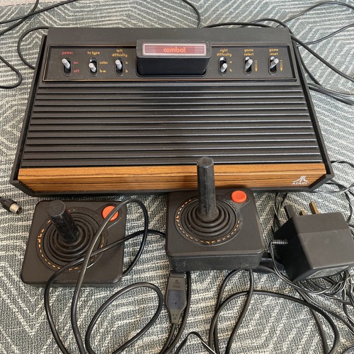 Atari 2600 console - atari,