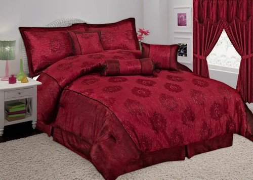 Pieces quilted bedspread - 7,