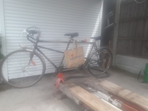 Tandem bike globetrotter - a,