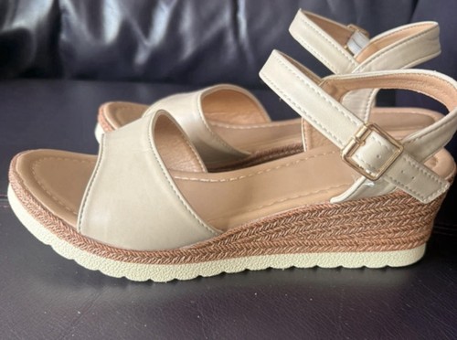 Brand new beige - new, sandal