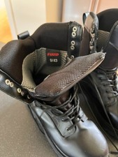 Tuzo Black Leather Combat