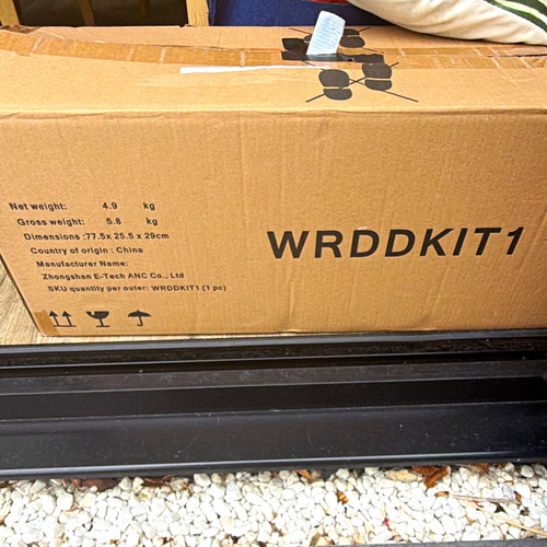 Wrddkit1 circulating plinth - circulating,