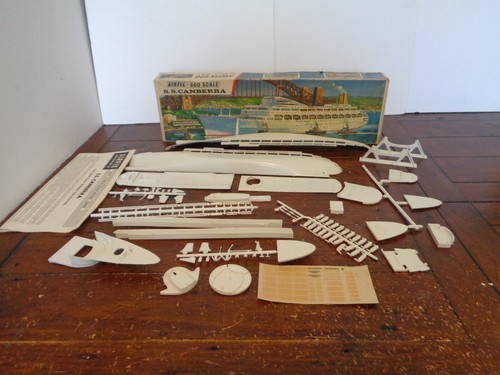 Airfix red stripe s - airfix,