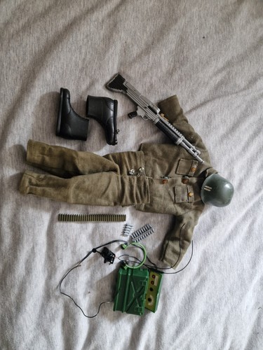 Action man made uniform - made,