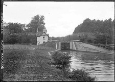 ANTIQUE GLASS NEGATIVE OF