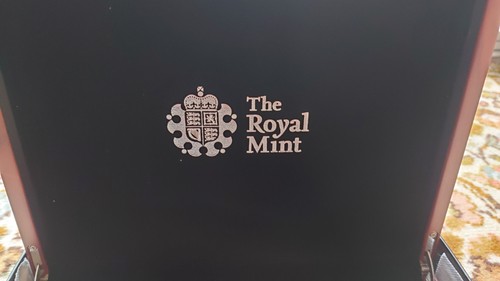 2015 royal mint proof coin - royal,