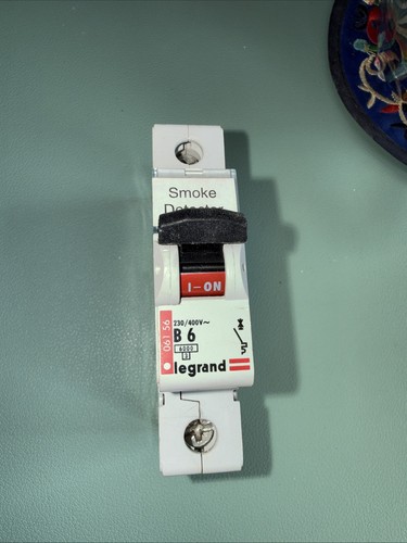 Legrand tenby 06156 6a - tenby,