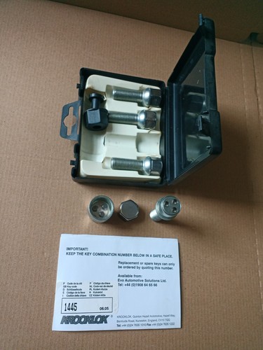 Krooklok locking wheel - locking, nuts