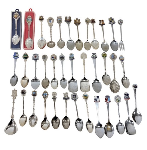 Souvenir spoons bundle - x,