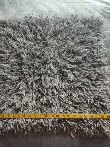 Plush silver shaggy - x,