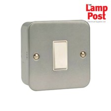 Metal Clad Single Switch 1