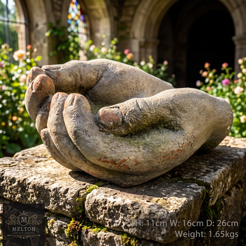 Home garden ornament statue - &,