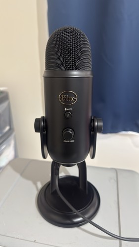Logitech blue yeti blackout - logitech,