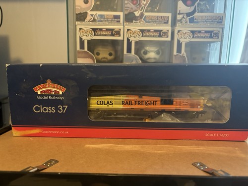Bachmann class 37421 - bachmann,