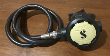 SCUBAPRO R380 diving regulator