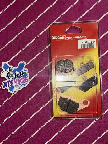 Front brake pads - front,