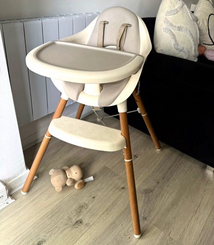 Baby high chair white with - in,