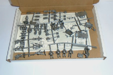 Vintage Airfix Astronauts Figures 01741-7 HO/OO Scale - Unassembled - Not Boxed