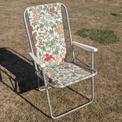 Vintage folding deck - deck, chair