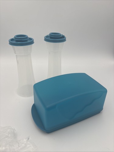 New tupperware hourglass - tupperware, 6”