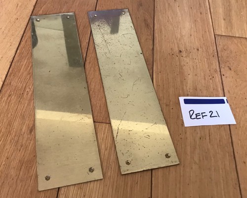 Vintage brass door finger - 2x,