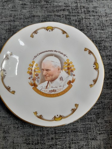 1982 collector plate - 1982,
