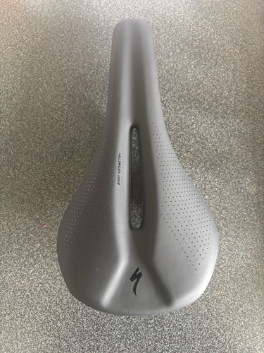 Specialized phenom saddle - specialized,