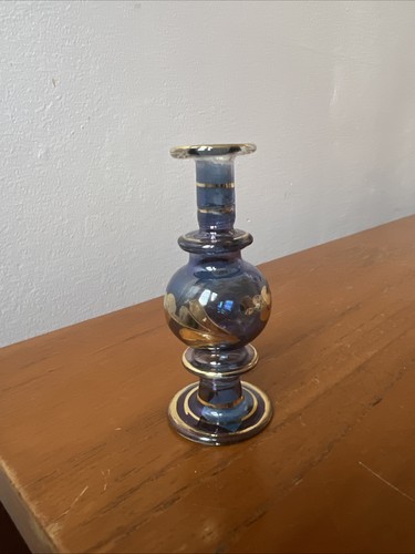 Delicate vtg hand - delicate, blown