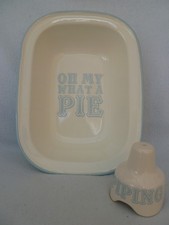 Jamie Oliver Enamel "OH MY WHAT A PIE" Pie Dish & Ceramic Pie Funnel