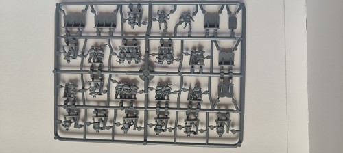 10mm scale genoese crossbowmen - scale,