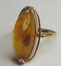 VINTAGE 18 CARAT GOLD RUSSIAN AMBER RING  SIZE K 1/2 WEIGHT 2.6 GRAMS
