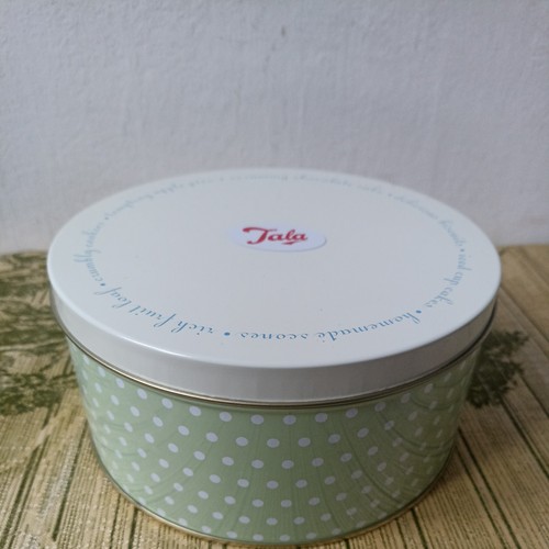 Tala retrostyle cake storage - tala,