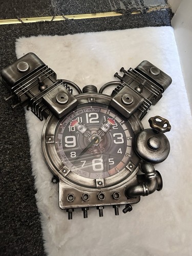 Unusual large engine style - unusual,