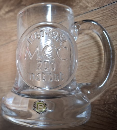Dartington 1985 glass crystal - 1985, glass/crystal