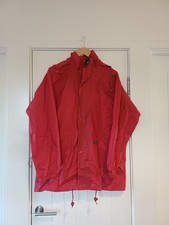 Lovely Red Vintage Peter Storm