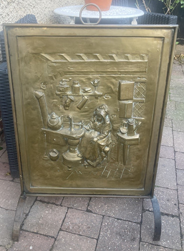 Antique fire guard - antique, place