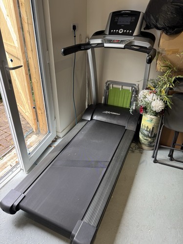 Life fitness electric - life,