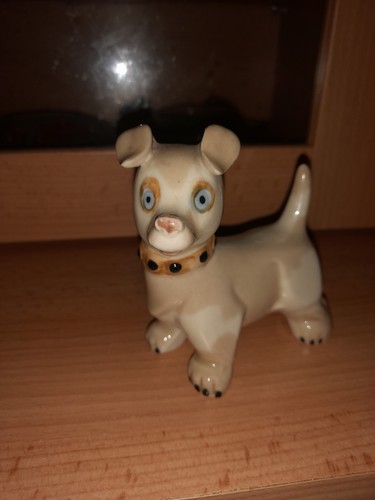 Vintage dog figurine - dog,