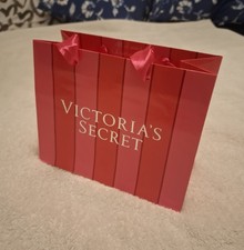 Medium Sized Victoria's Secret