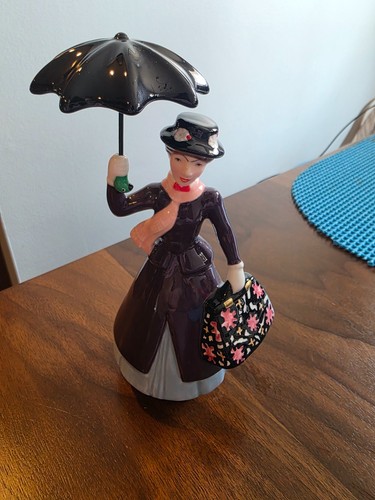 Mary poppins with - with, flowered