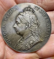 Antique 1897 Queen Victoria Diamond Jubilee Silver Medal / Coin - Original Box