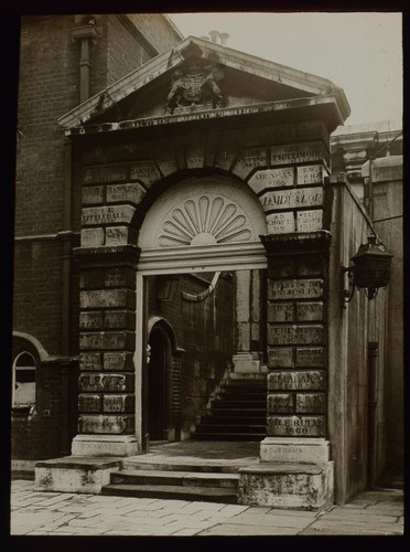Westminster school gateway - school,