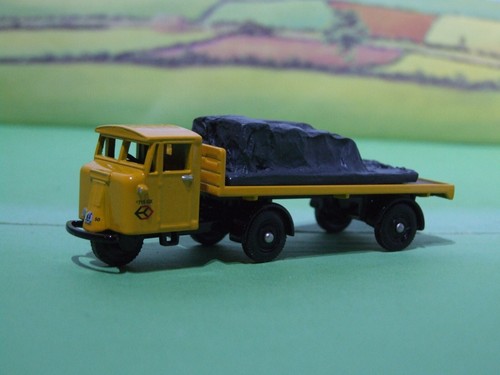 Corgi railfreight scammell - corgi,