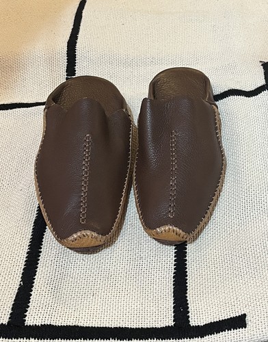 Brown slippers men - brown,
