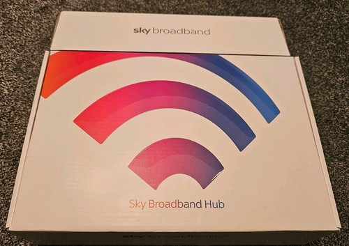 Sky broadband black router - broadband, q