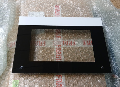 Thetford drop down oven door - down,