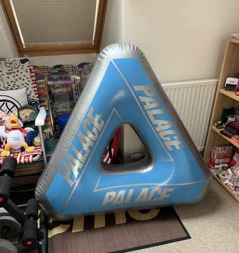 Palace skateboards tri ferg - palace, tri-ferg