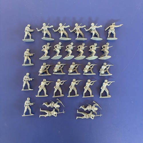 Airfix toy soldiers - soldiers, german